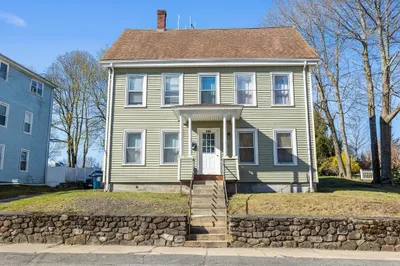 194 Broad St 1