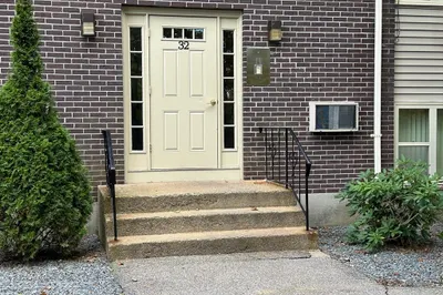 32 State St #B12