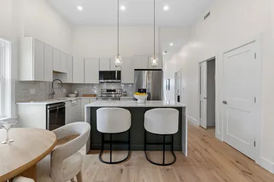 79r Sheridan Street #3 1