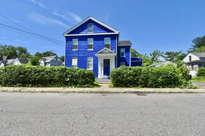 250 School St 1