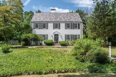 24 Arnold Rd