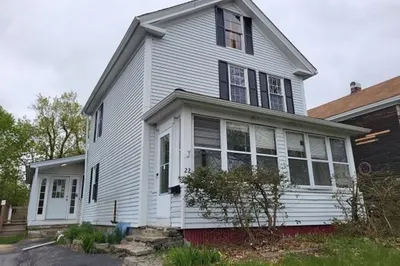 22 Pine St