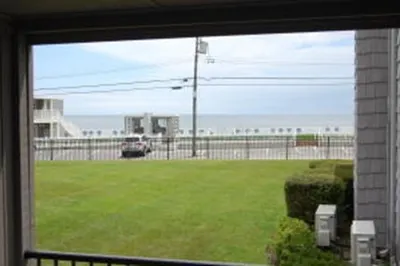 112 Old Wharf Rd #W-5 1