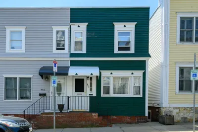 463 E 6th St 1