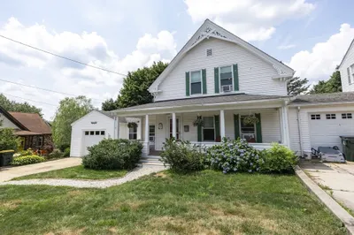 36 Ruggles St