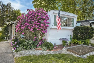 239 Ayer Rd #40