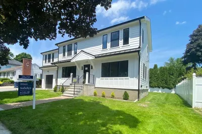 43 Upham St