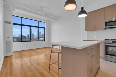 70-72 Northampton St #502