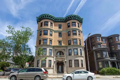 1137 Massachusetts Ave #2