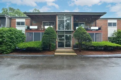 99 Grove Street #7 1