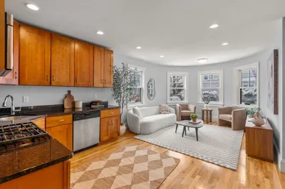 84 Linden St #2 1