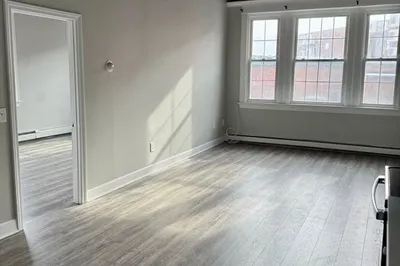 15 N Main St #36