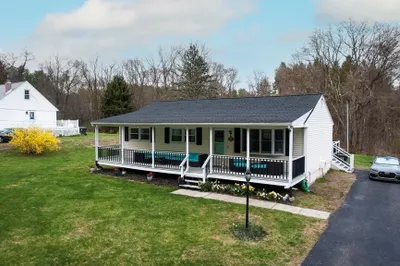 82 Larned Rd