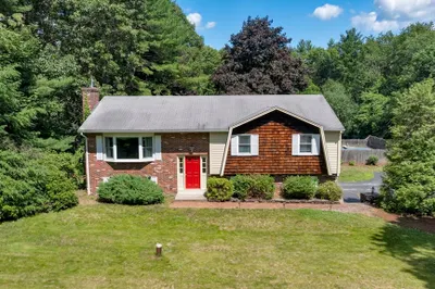 27 Hillside Dr 1