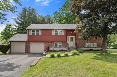 3 Biggar Ave