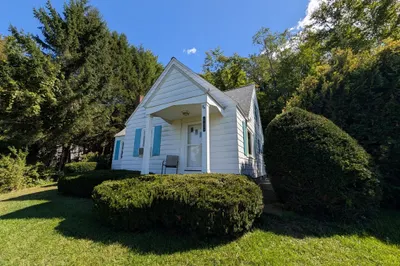 642 Greenfield Road 1