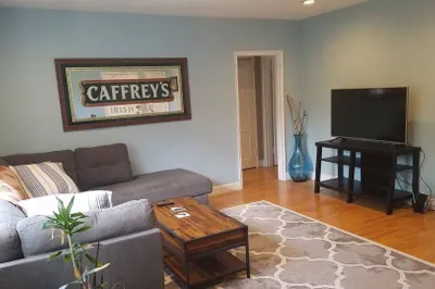 108 Maple St #4