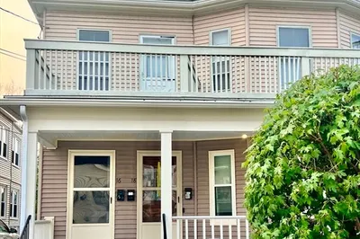 16-18 Seafoam Ave #2