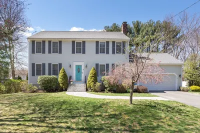 9 Rachael Cir 1