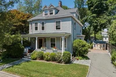 57 Erie Ave