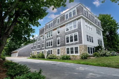 324 Front Street #4 1