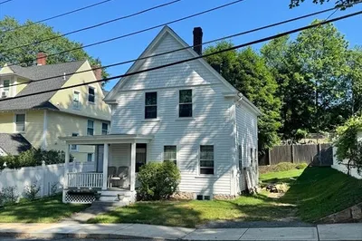 2 Northrop St