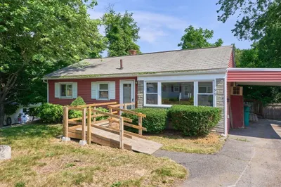 99 Clearview Ave 1
