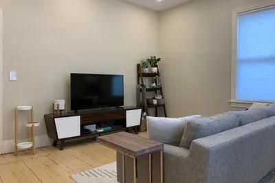 12 Ashley St #1