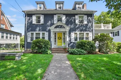 302 Payson Road 1