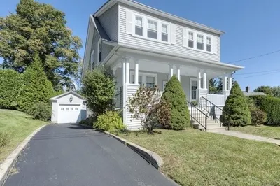 10 Windemere Road 1