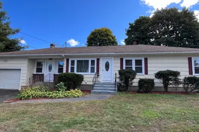 42 Clearview Ave