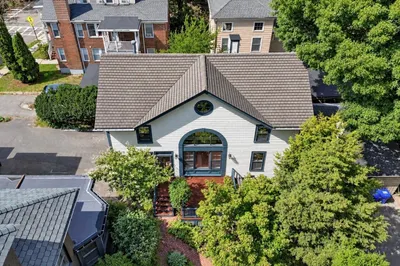 71 Abbottsford Rd 1
