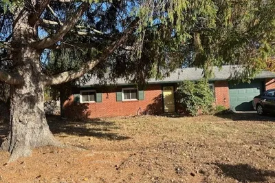 343 Mendon Road 1