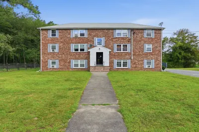 23 Frank St #6 1