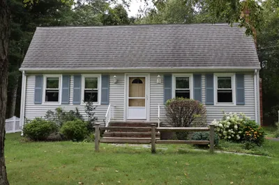 738 Sharps Lot Rd
