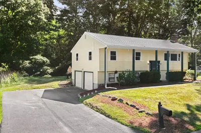21 Pinewood Lane 1