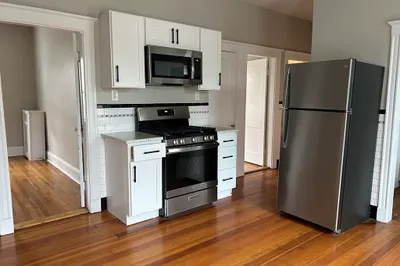 504-506 Cross Street #506 1