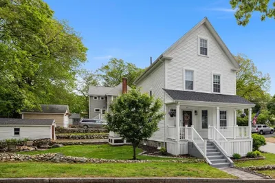 40 Harrison Ave 1