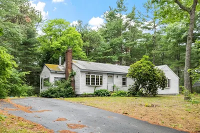 83 Mcclelland Rd 1