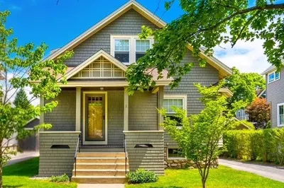 15 Boardman Ave
