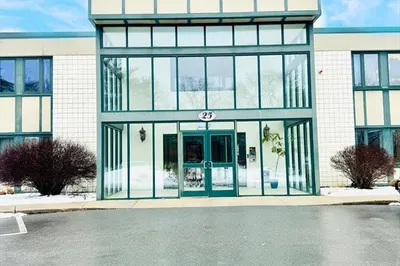 25 Alpine St #15