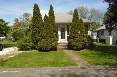 55 Brockton Ave
