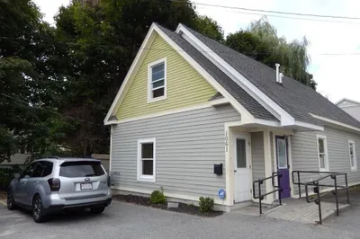 1061 West Boylston St #2 1