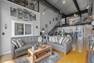 950 Broadway #27 1