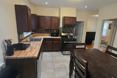 68 Stanton St #1 1
