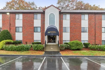1710 Skyline Dr #10 1