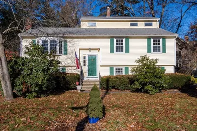 4 Oak St