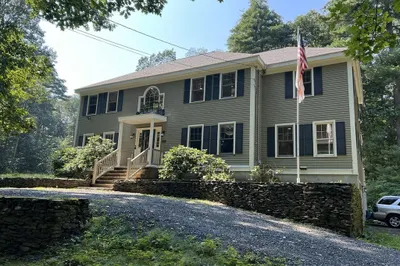 84 Eliot St 1