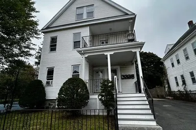 137 Florence St #3