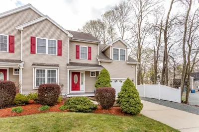 21 Hartwell Pl #21 1